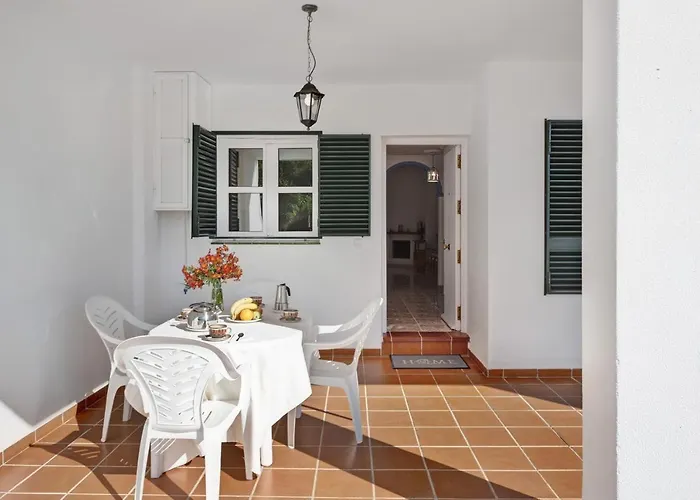 Aptº Atalaya, Junto A La Playa