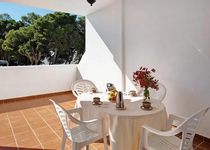 Aptº Atalaya, Junto A La Playa Apartment *